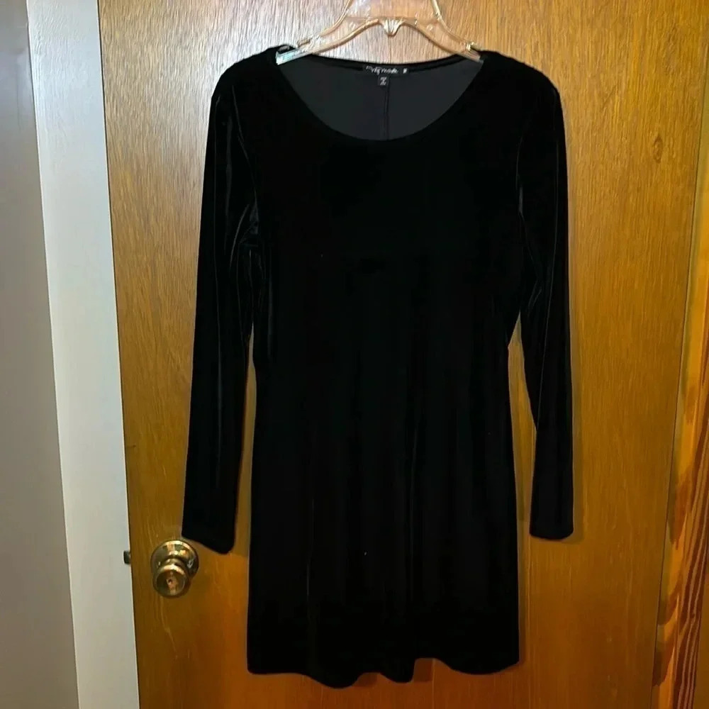 My Michell Beautiful Black Velvet Dress Size M